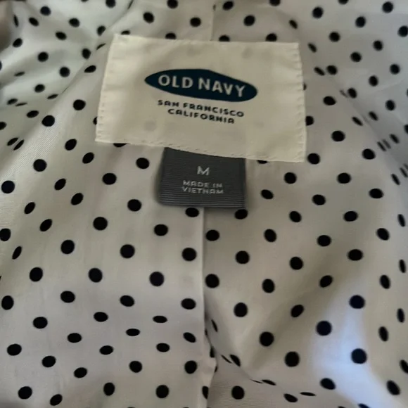 Old Navy trench Med inside pika dot - Picture 2 of 9